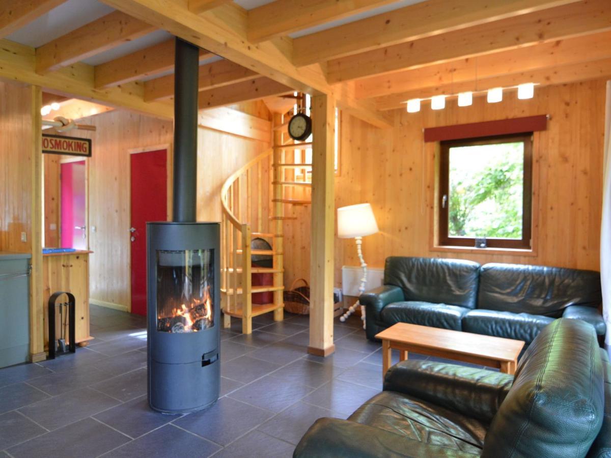 Comfortable Modern Chalet With Wood Finish Aywaille Εξωτερικό φωτογραφία