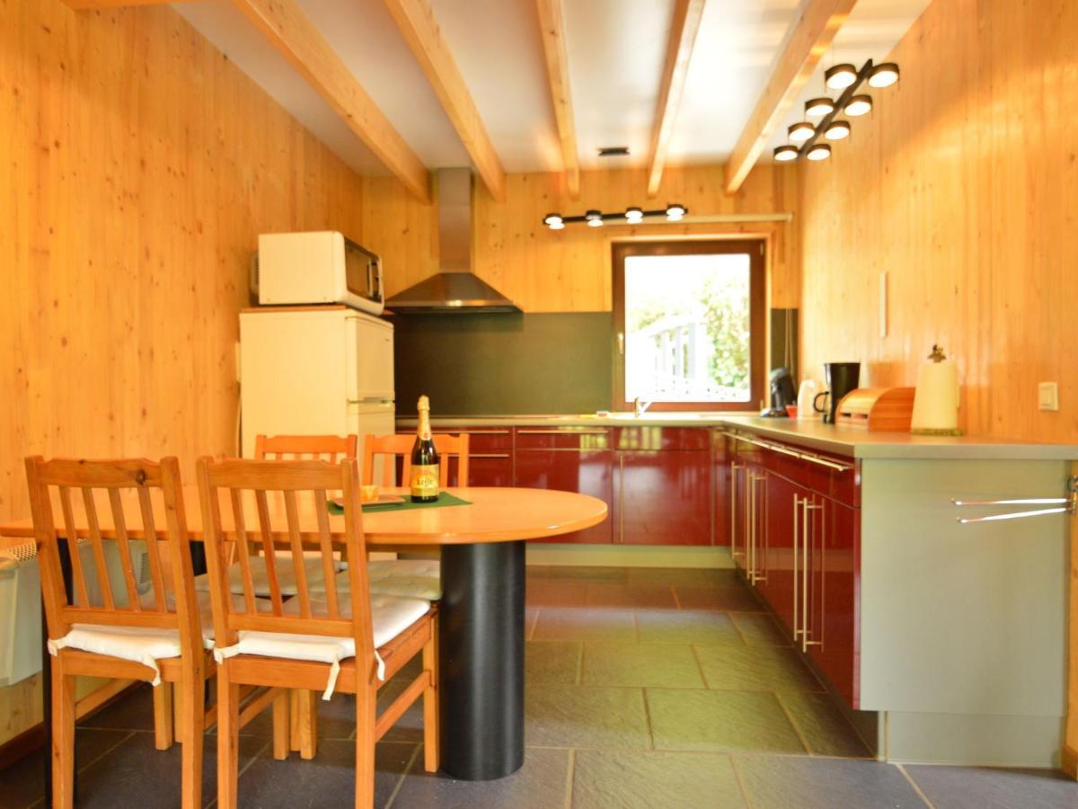 Comfortable Modern Chalet With Wood Finish Aywaille Εξωτερικό φωτογραφία